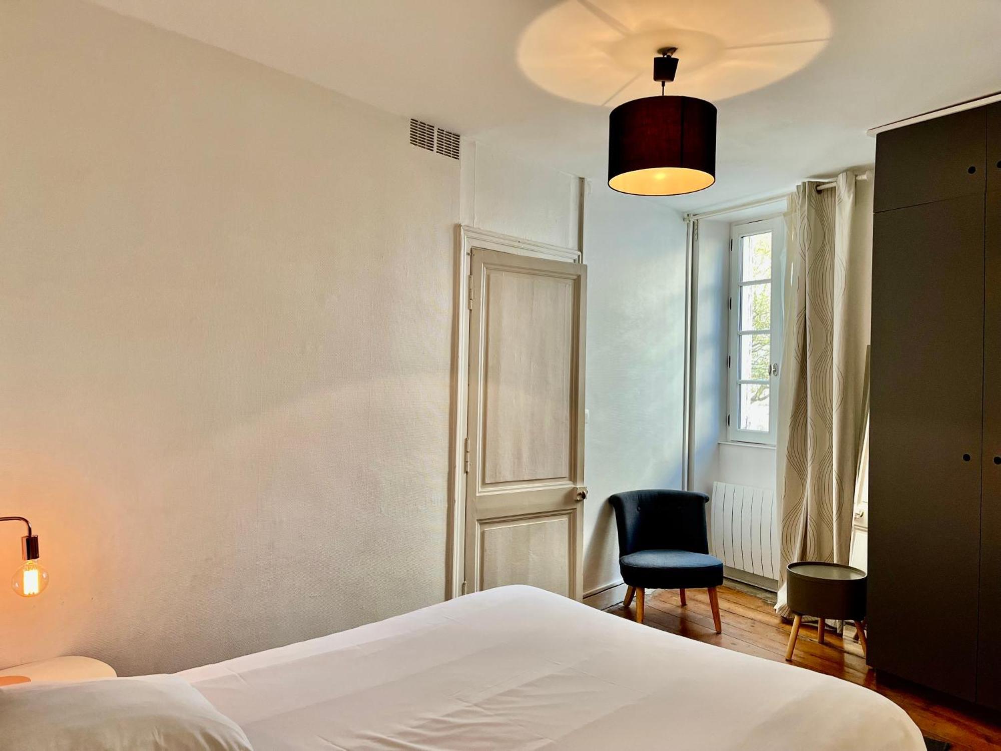 Apartment A 1 Avec Parking *