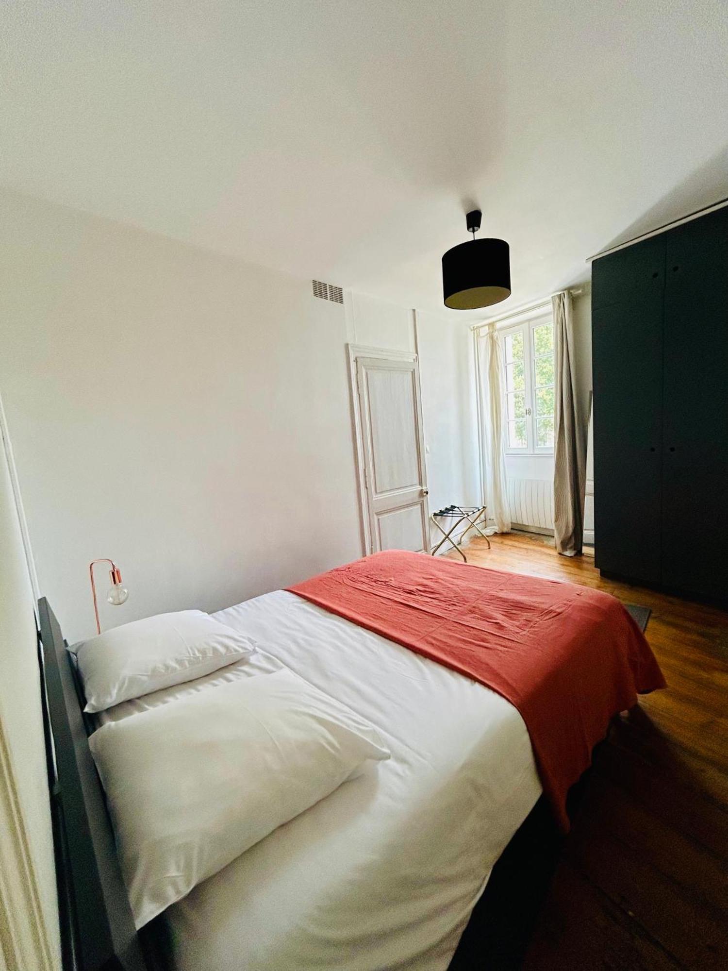 Apartment A 1 Avec Parking *